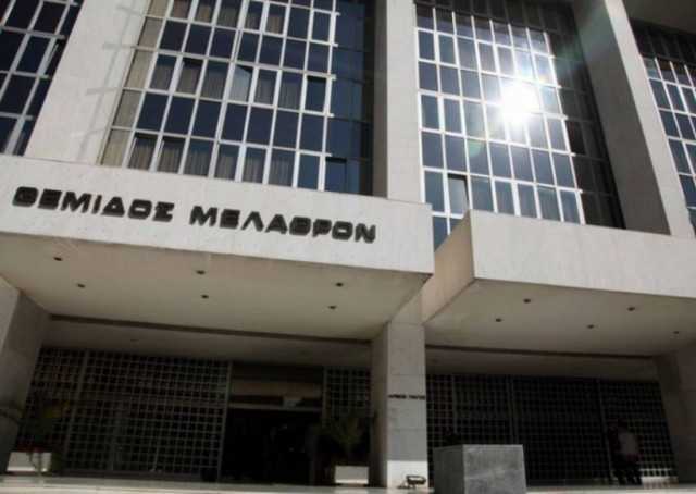 Στη δημοσιότητα τα ονόματα των εκβιαστών του υπ.Ανάπτυξης