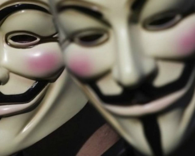 Οι Anonymous «ξεγύμνωσαν» δημοσιογράφους στο Βατικανό!