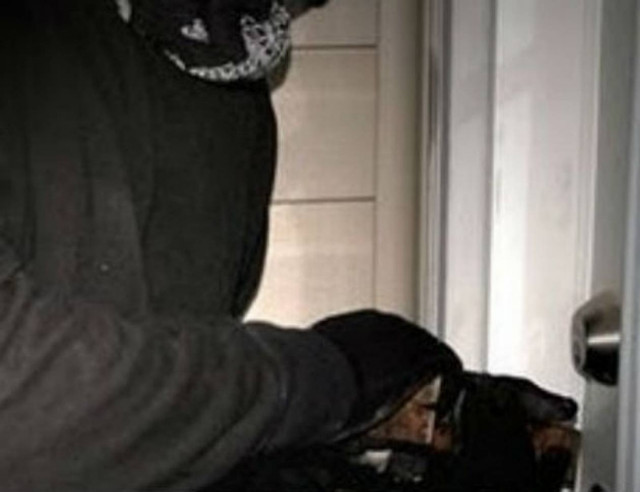 Στη φυλακή για ένα πορτοφόλι