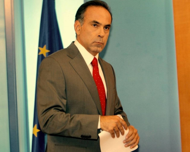 Ο Κ. Αρβανιτόπουλος και η φραγή στο κινητό...