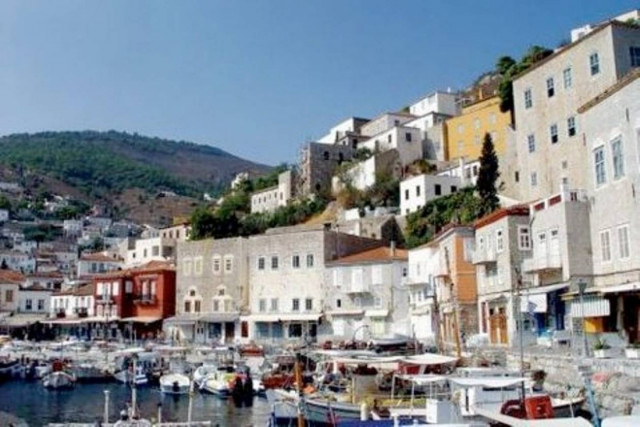 «Φρένο» του ΣτΕ στην ανοικοδόμηση της Ύδρας