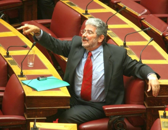 Παραιτήθηκε ο Δ. Πιπεργιάς από το ΠΑΣΟΚ