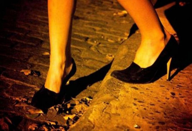 Αύξηση κατά 1.500% της πορνείας στην Αθήνα!