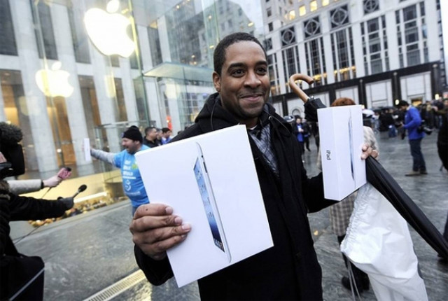 "Σκηνές ροκ" στα Apple Stores για το iPad3