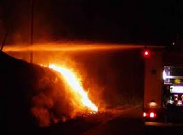 Πυρκαγιά σε εγκαταλελειμμένο κτίριο στο κέντρο