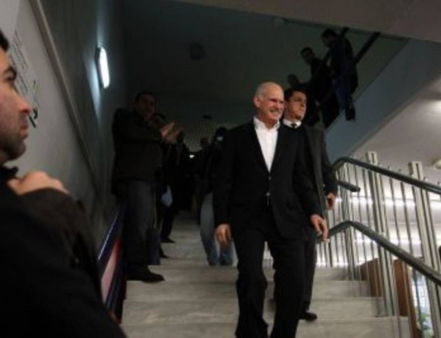 Στη Νέα Ερυθραία θα ψηφίσει ο Γ. Παπανδρέου