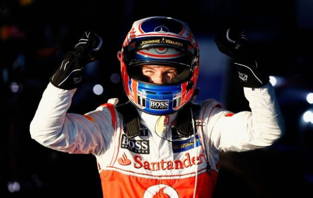 Ποδαρικό με Τζένσον Μπάτον