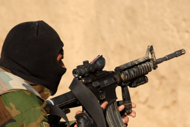 Αυξήθηκαν κατά 24% οι παγκόσμιες πωλήσεις όπλων