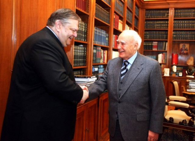 Στον πρόεδρο της Δημοκρατίας ο νέος πρόεδρος του ΠΑΣΟΚ