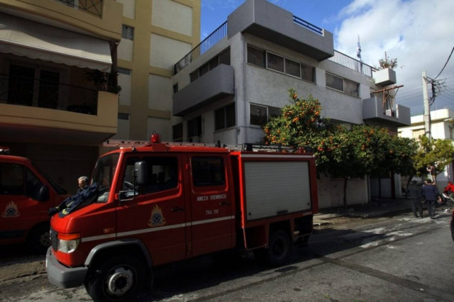 Πυρκαγιά σε κατάστημα στο Περιστέρι