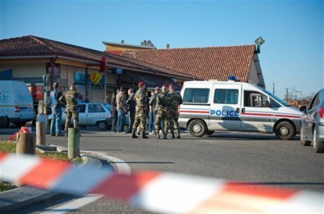 Πυροβολισμοί σε εβραϊκό κολέγιο στη Γαλλία