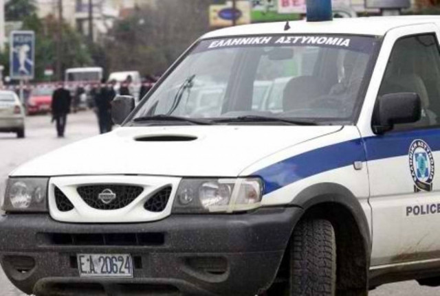 Ηλικιωμένος εισέβαλε με όπλο στη ΔΟΥ Αγ. Παρασκευής