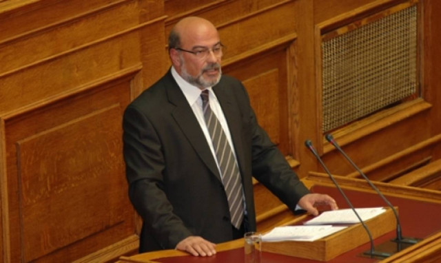 Ο Παναγιώτης Δημητρουλόπουλος δεν ανήκει πλέον στο ΠΑΣΟΚ