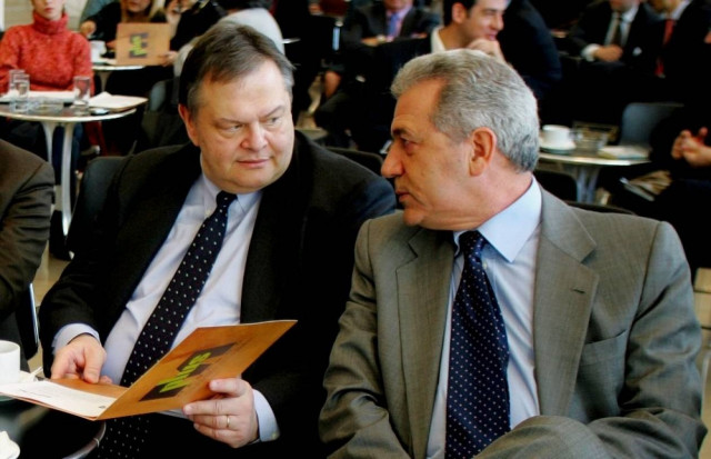 Ο Βενιζέλος, ο Αβραμόπουλος και οι «κασσάνδρες»