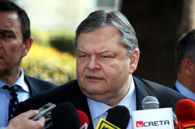 Ο Ευάγγελος Βενιζέλος προανήγγειλε την παραίτηση του