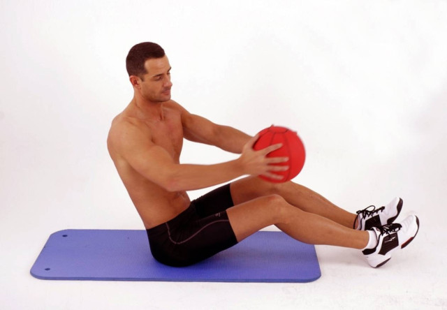 Η πιο απλή άσκηση για πλάγιους κοιλιακούς