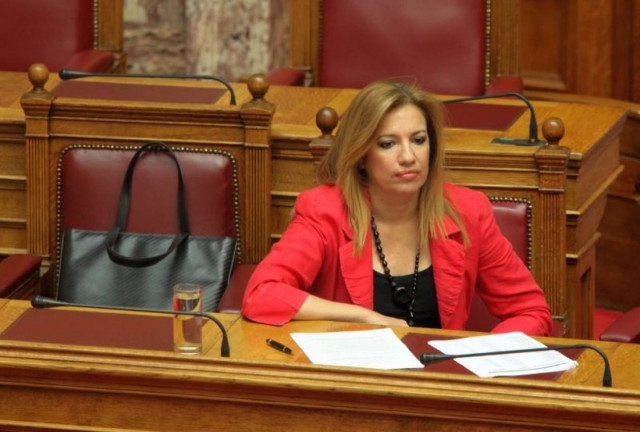 Μόνιμους Γενικούς Γραμματείς υπουργείων πρότεινε η Φ. Γεννηματά