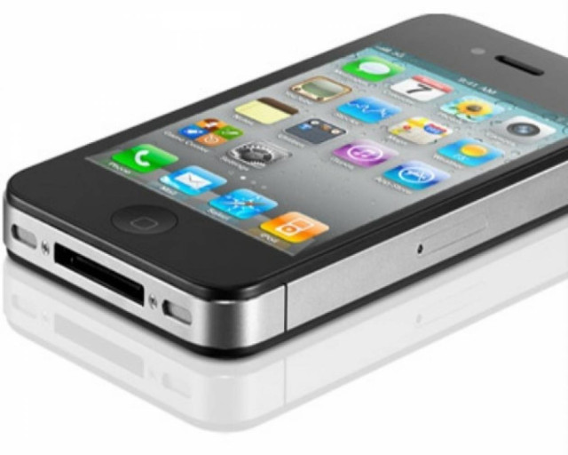 Κυκλοφόρησαν οι πρώτες φήμες για το iPhone 5!