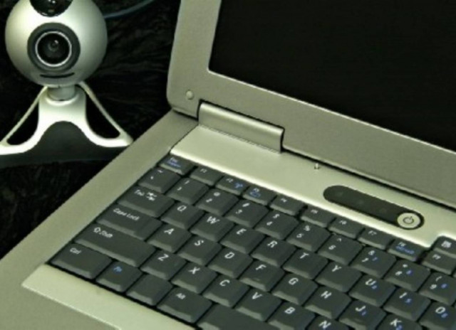 Εξαρθρώθηκε το μεγαλύτερο κύκλωμα παιδικής πορνογραφίας