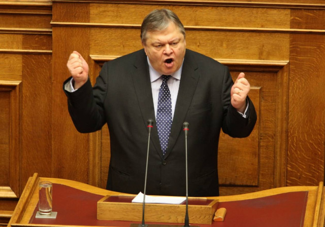 Την Κύπρο επισκέπτεται ο Βενιζέλος