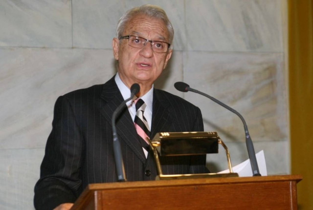 Δεν θα είναι υποψήφιος ο Σωτήρης Χατζηγάκης