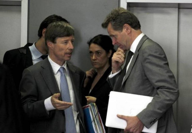 Τροϊκανός «βλέπει» και άλλα μέτρα