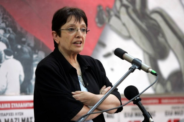 Παπαρήγα: "Νόμος είναι το δίκιο του εργάτη"