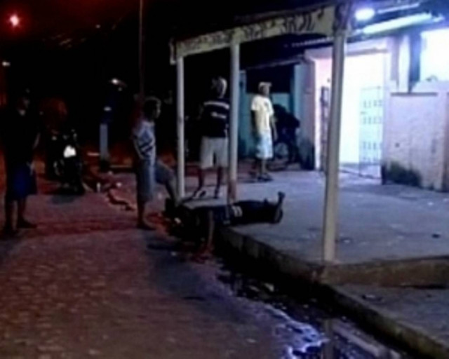 Δημοσιογράφος κατέγραψε πυροβολισμό στο κεφάλι την ώρα του ρεπορτάζ