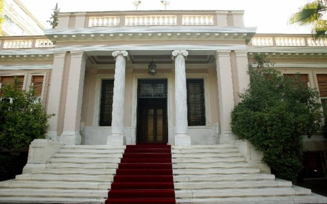 Μπαράζ συναντήσεων για τον Λ. Παπαδήμο στο Μέγαρο Μαξίμου