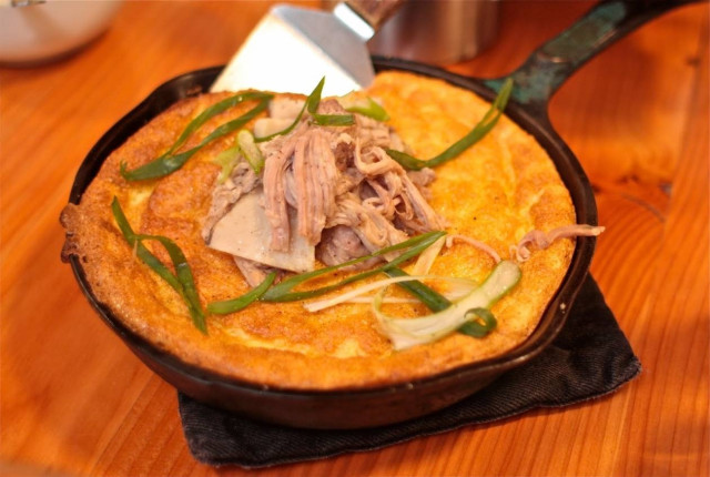 Eργένικες συνταγές #9: Σου περίσσεψε χοιρινό; Φτιάξε ομελέτα!