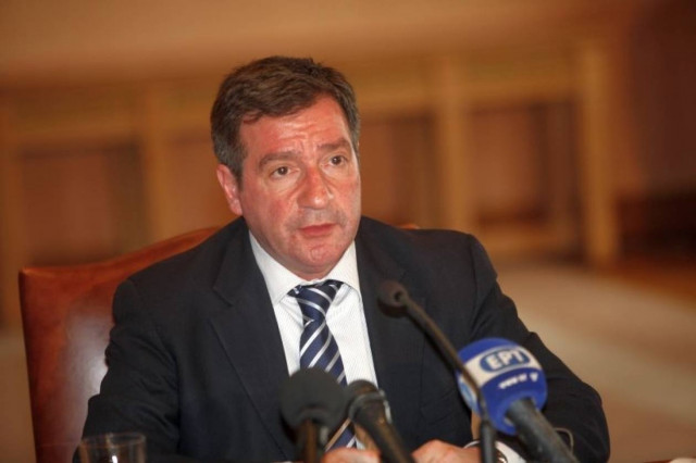 Ο Καμίνης θέλει διαδηλώσεις από το... πεζοδρόμιο