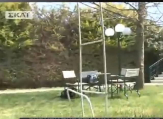 Βίντεο: Είδε το παιδί του να γρονθοκοπείται από ληστές