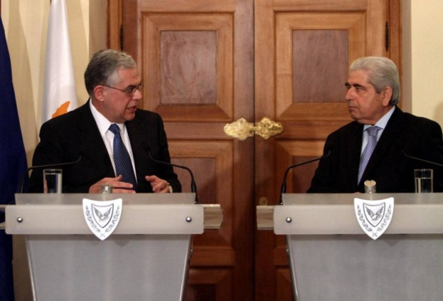 Παπαδήμος: Φως στο τούνελ σε ενάμισι χρόνο