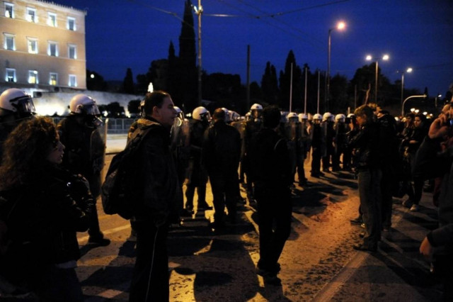 Κλειστή αυτή την ώρα η λεωφόρος Αμαλίας