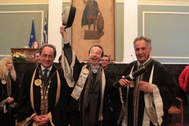 Πανδαιμόνιο για τον Μπενίνι στο Αριστοτέλειο