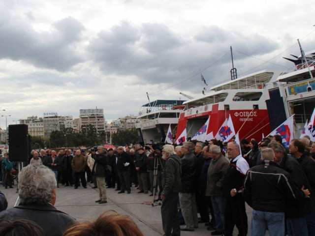 Αγωνία για την απεργία στα πλοία τη Μ. Εβδομάδα