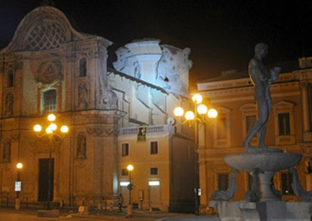 Ημέρα μνήμης του φονικού σεισμού στην Λ' Άκουιλα