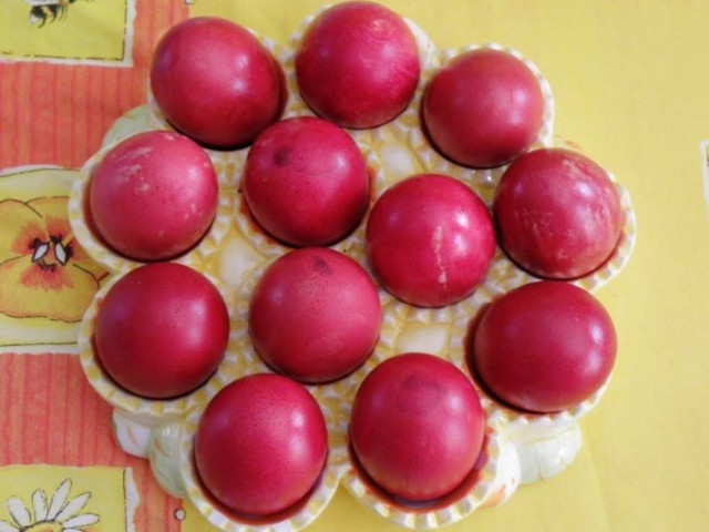 Το φτωχότερο Πάσχα των τελευταίων δεκαετιών για τους Έλληνες