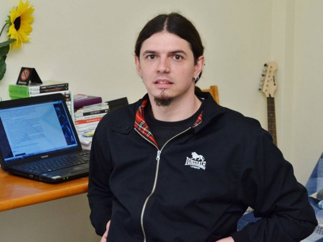 Ανάπηρος αθλητής «έφαγε πόρτα» σε τράπεζα!