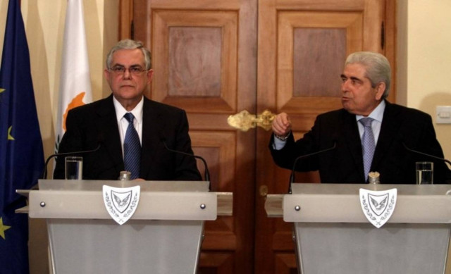 Τι σηματοδοτεί η επίσκεψη Παπαδήμου στην Κύπρο