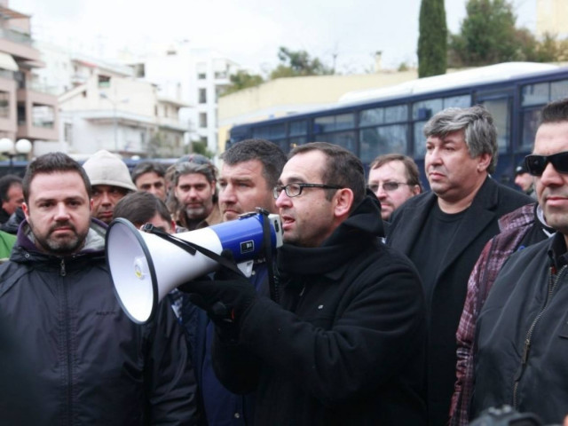 Απεργία ΠΟΕ-ΟΤΑ για τις απολύσεις στους ΧΥΤΑ