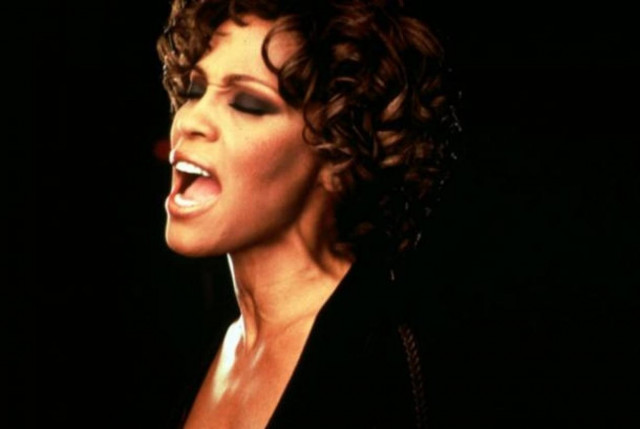 Γ. Χιούστον: Τρύπες στο κορμί της και πεσμένα δόντια