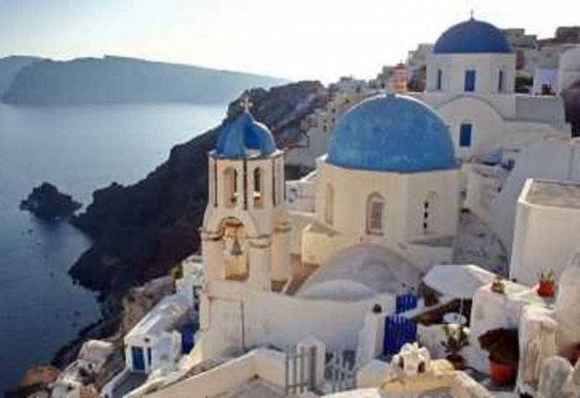 «Άδεια» από τουρίστες τα νησιά το Πάσχα