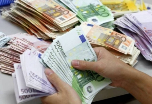 Με πράξη νομοθετικού περιεχομένου οι ρυθμίσεις για τα υπερχρεωμένα νοικοκυριά