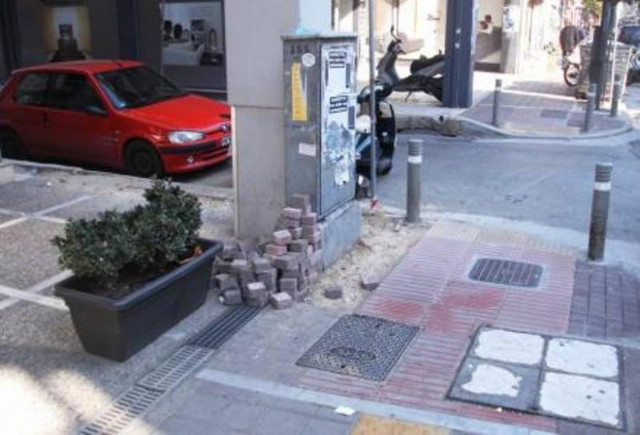 Στόχος κλοπών και βανδαλισμών οι υποδομές της Πάτρας