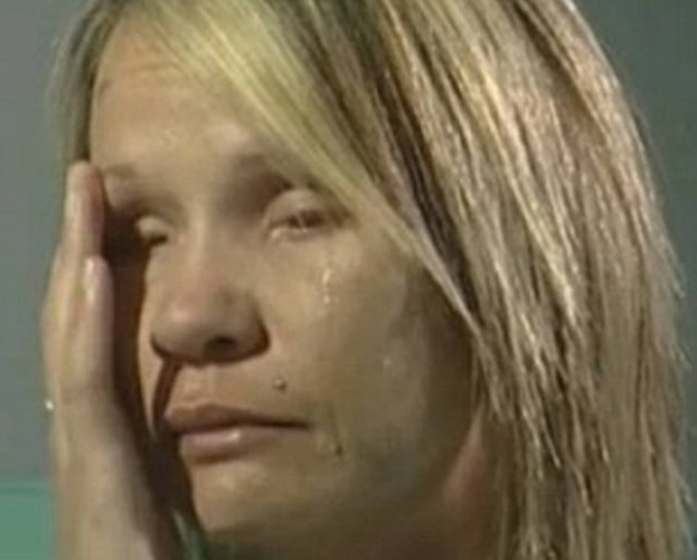 Έβγαλε τα μάτια της συντρόφου του μετά από άγριο ξυλοδαρμό!