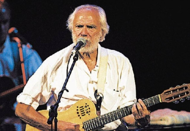 Ζ. Μουστακί: «Μακάρι η Ελλάδα να γ… το μπ..λο της Ευρωπαϊκής Ένωσης»