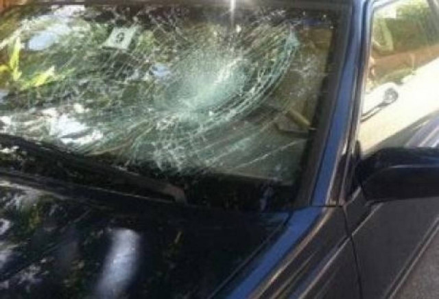 Στόχος αγνώστων σταθμευμένα αυτοκίνητα στην Πάτρα