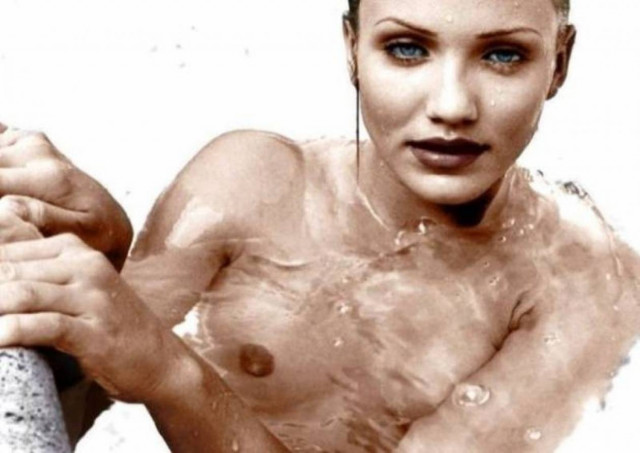 Η Cameron Diaz γυμνή!