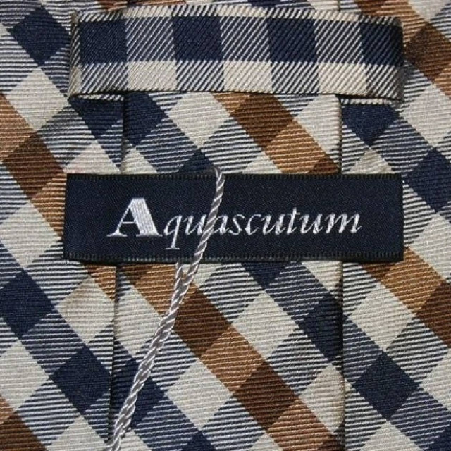 Tέλος εποχής για την Aquascutum;